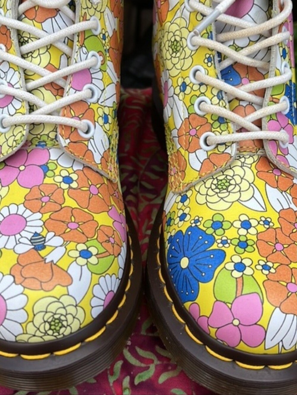 Dr. Martens RARE Pascal Daisy Retro  Floral Lace-Up Boots. Size 8 - Picture 10 of 15